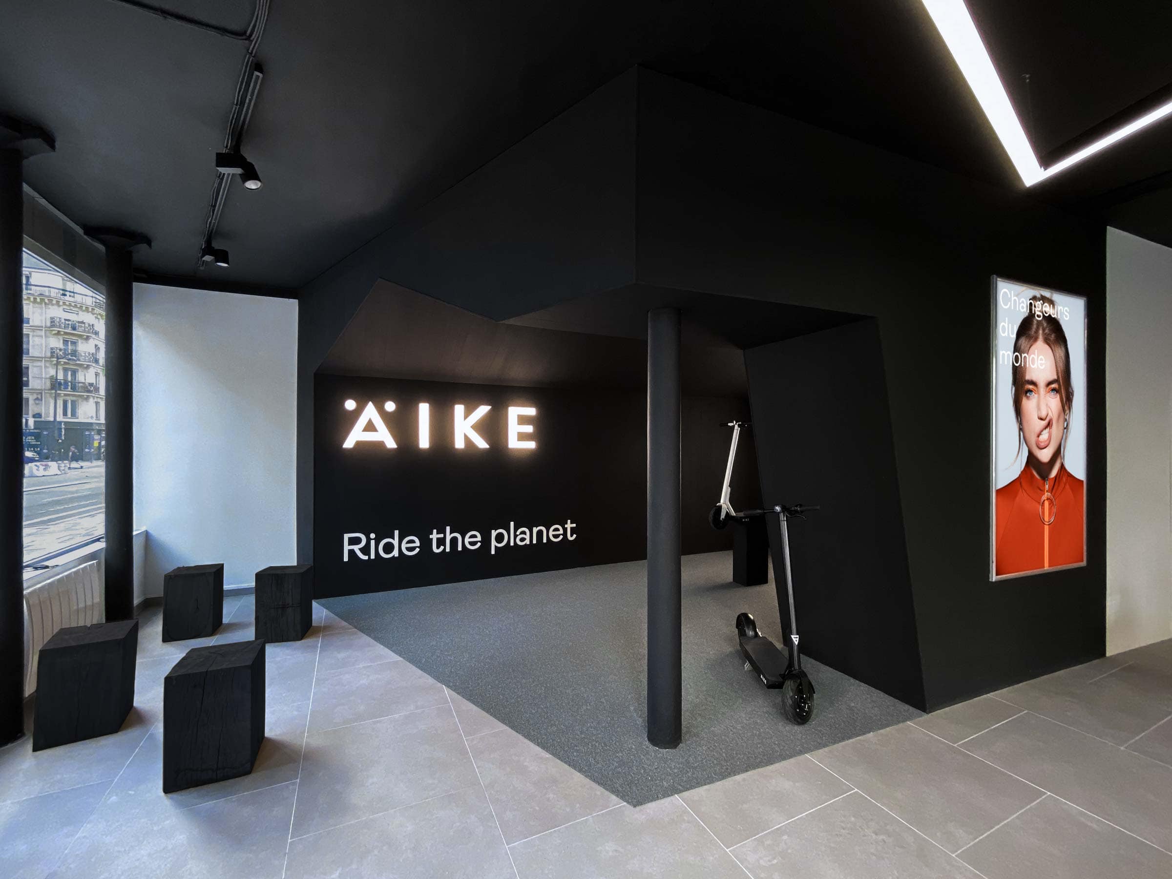 2ike-showroom-paris2
